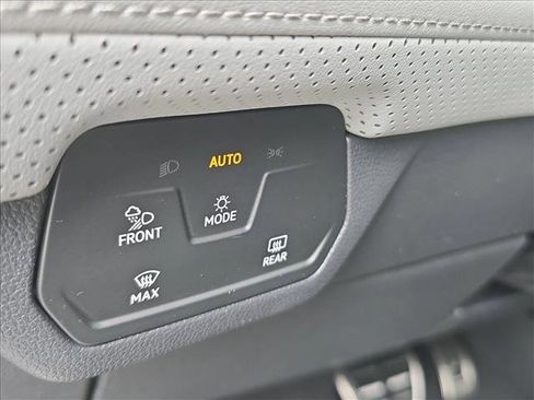 New 2026 Volkswagen Atlas Peak Edition AWD/4WD image 7