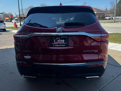 Used 2018 Buick Enclave Essence image 6