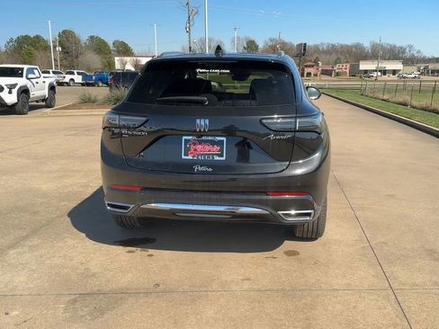 New 2025 Buick Envision Avenir image 7