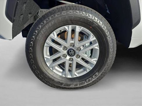 New 2026 Toyota Tundra SR5 image 10