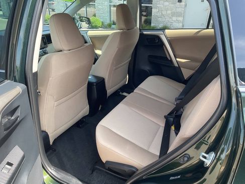 Used 2013 Toyota RAV4 XLE FWD image 30