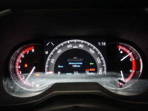 Used 2024 Toyota RAV4 XLE image 25