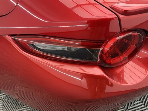 Used 2017 MAZDA MX-5 Miata RF Grand Touring image 21