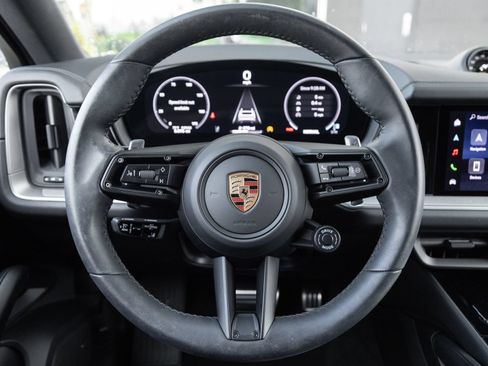Certified 2026 Porsche Cayenne Coupe AWD/4WD image 13