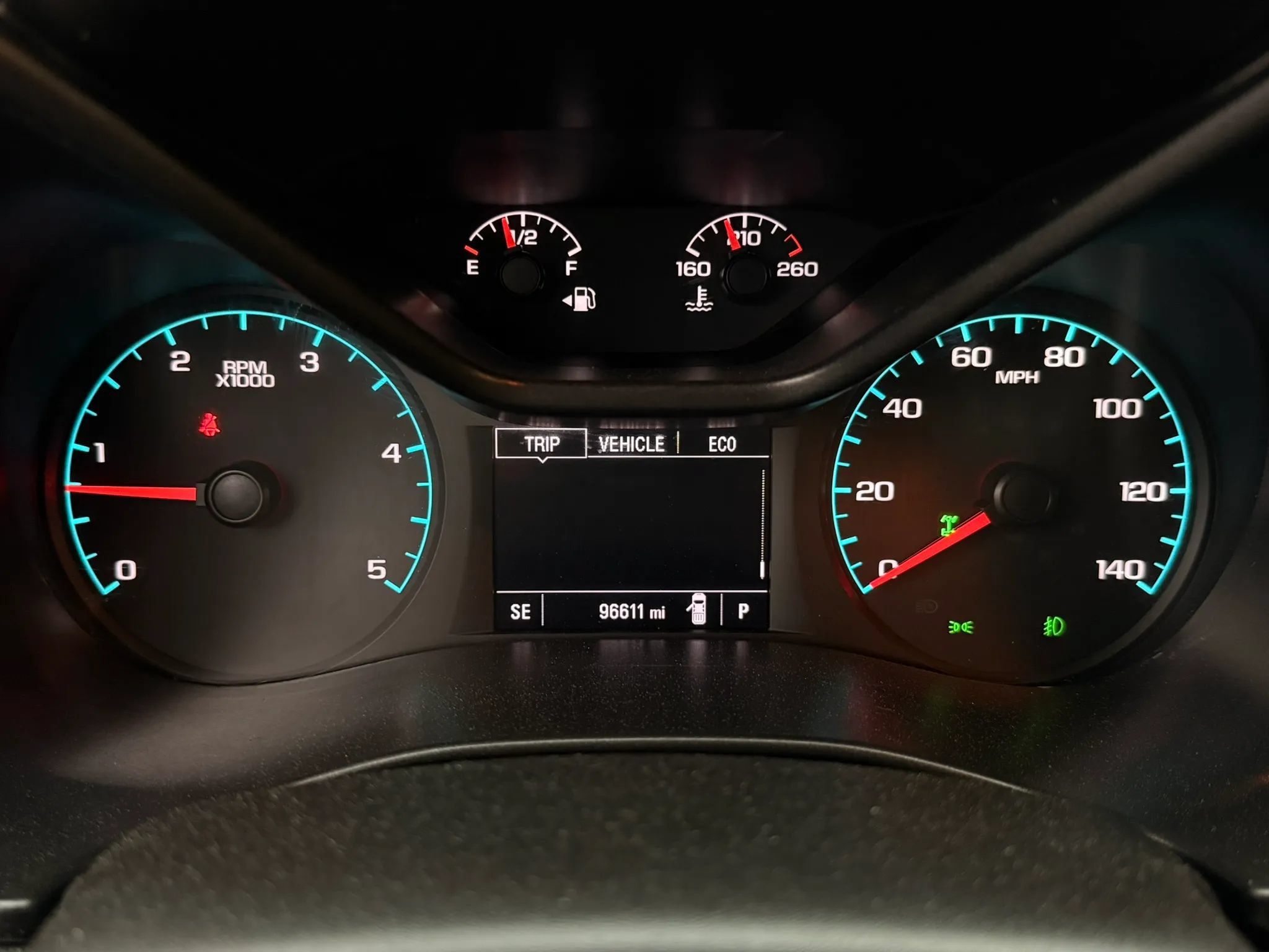 Used 2022 GMC Canyon Elevation w/ Elevation Premium Package AWD/4WD image 12