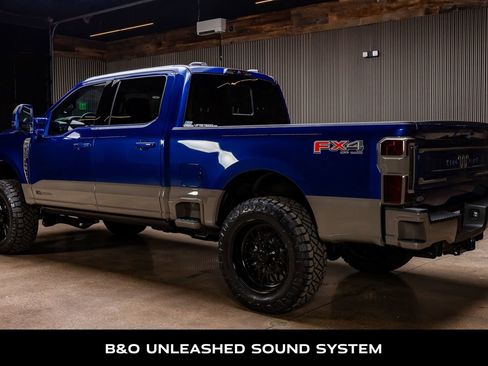 Used 2026 Ford F350 King Ranch w/ FX4 Off-Road Package image 7