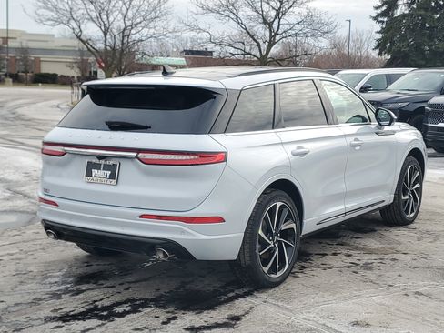 New 2026 Lincoln Corsair Grand Touring image 4