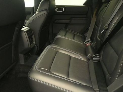 New 2026 Ford Bronco Outer Banks w/ Sasquatch Package AWD/4WD image 10