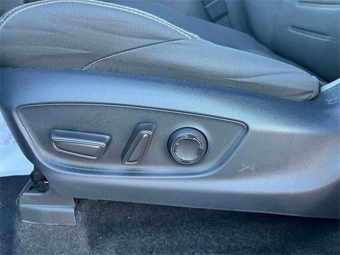 Used 2024 Toyota Tacoma TRD Sport image 21