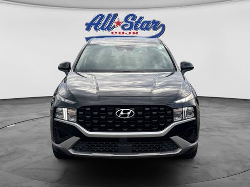 Used 2023 Hyundai Santa Fe SE FWD image 2