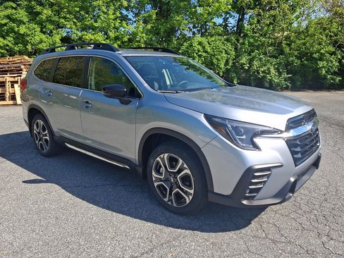 New 2026 Subaru Ascent Limited AWD/4WD image 2