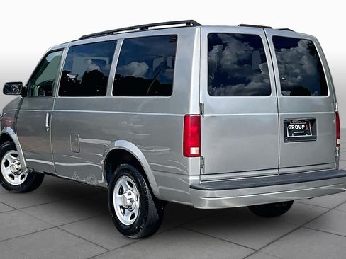 Used 2005 Chevrolet Astro Passenger AWD image 10