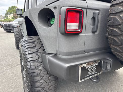 Used 2021 Jeep Wrangler Unlimited Sport AWD/4WD image 46