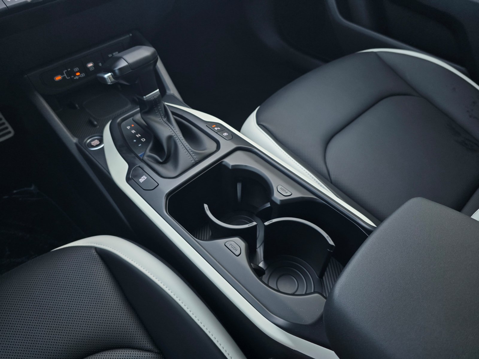 New 2027 Kia K4 GT-Line Turbo FWD image 9