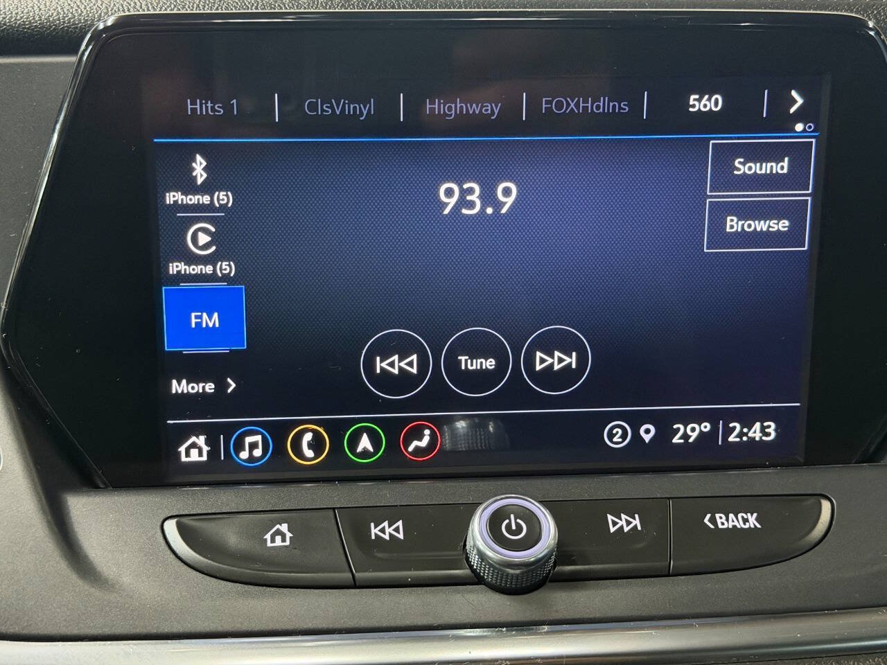 Used 2022 Chevrolet Blazer LT w/ Sound & Technology Package FWD image 46