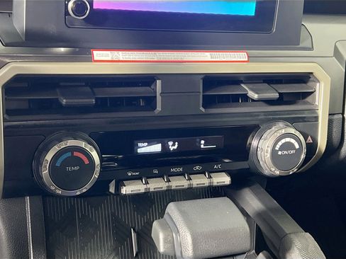 Used 2025 Toyota Tacoma SR5 image 27