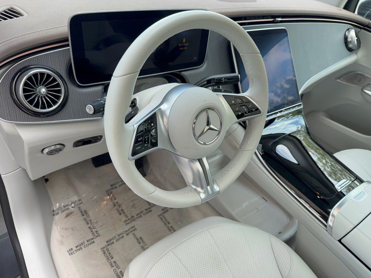 Certified 2023 Mercedes-Benz EQE 350+ SUV image 4