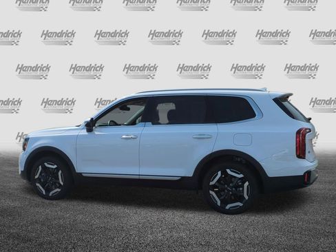 Used 2025 Kia Telluride S image 8