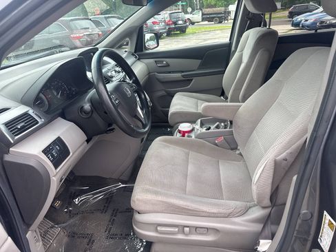 Used 2011 Honda Odyssey EX image 13