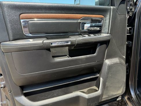 Used 2016 RAM 2500 Laramie image 15
