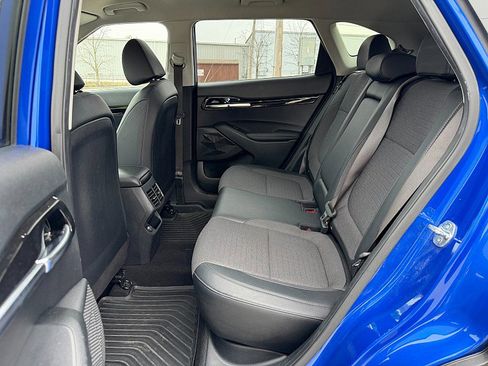 Used 2023 Kia Seltos S w/ Navigation Package image 31