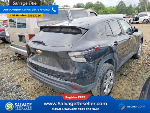 Used 2024 Chevrolet Trax LS FWD image 4