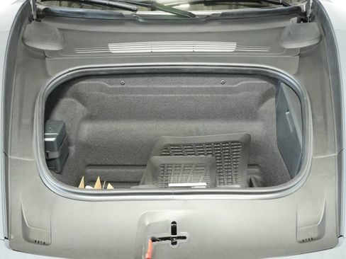 Used 2025 Porsche 911 Carrera 4 GTS image 30