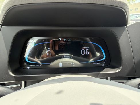 New 2026 Hyundai Elantra Sport FWD image 28