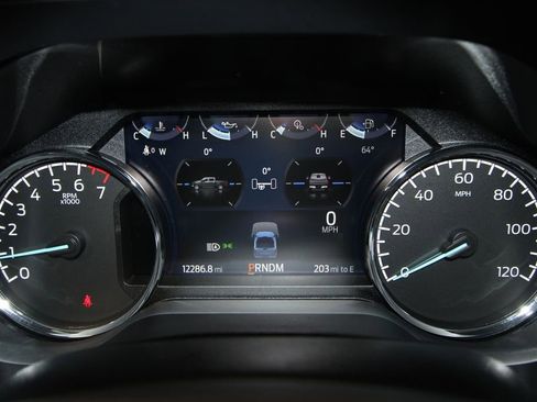 Used 2022 Ford F150 XLT w/ Equipment Group 302A High image 10