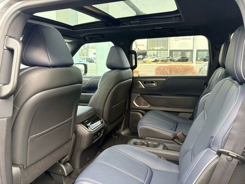 New 2026 INFINITI QX80 4WD image 14