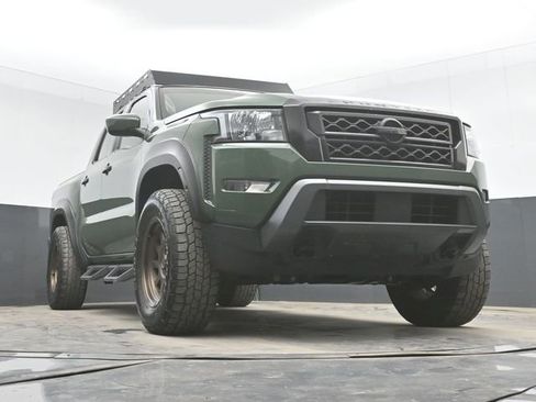 Used 2023 Nissan Frontier SV w/ SV Convenience Package image 40