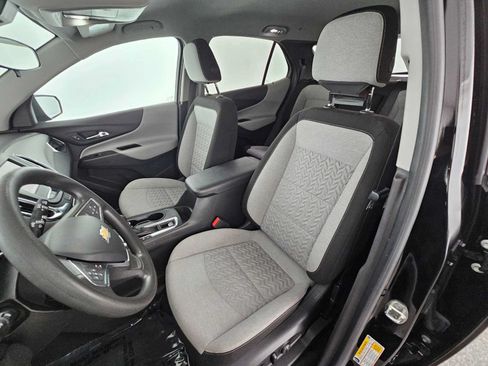 Used 2023 Chevrolet Equinox LS w/ LS Convenience Package FWD image 21