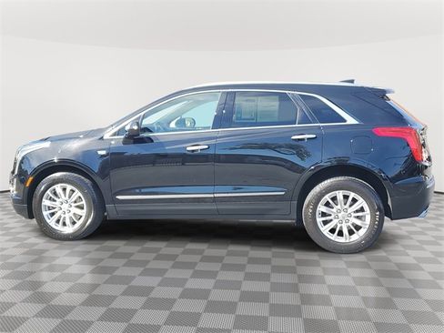 Used 2018 Cadillac XT5 FWD image 3