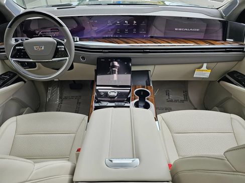 New 2026 Cadillac Escalade Platinum Sport AWD/4WD image 21