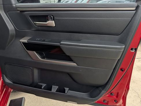 Used 2022 Toyota Tundra Limited image 33