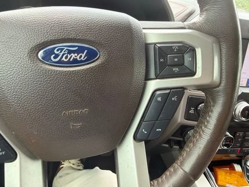 Used 2020 Ford F150 King Ranch w/ Equipment Group 601A Luxury AWD/4WD image 17