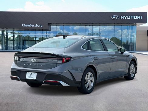 New 2026 Hyundai Sonata SE FWD image 12