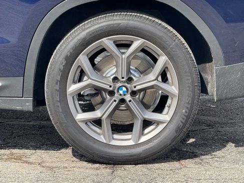 Certified 2023 BMW X3 xDrive30i w/ Premium Package image 4