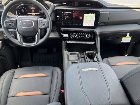 New 2026 GMC Sierra 2500 AT4 w/ AT4 Premium Plus Package AWD/4WD image 13