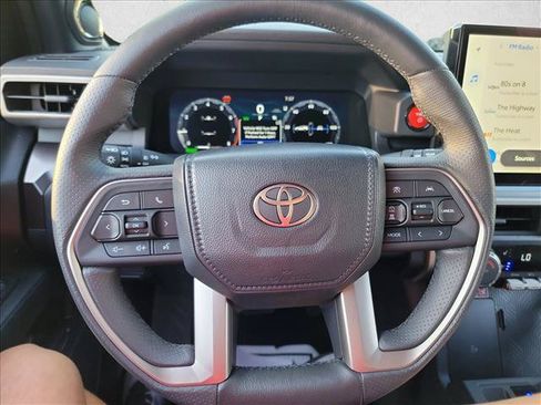 Used 2026 Toyota 4Runner TRD Off-Road Premium AWD/4WD image 16