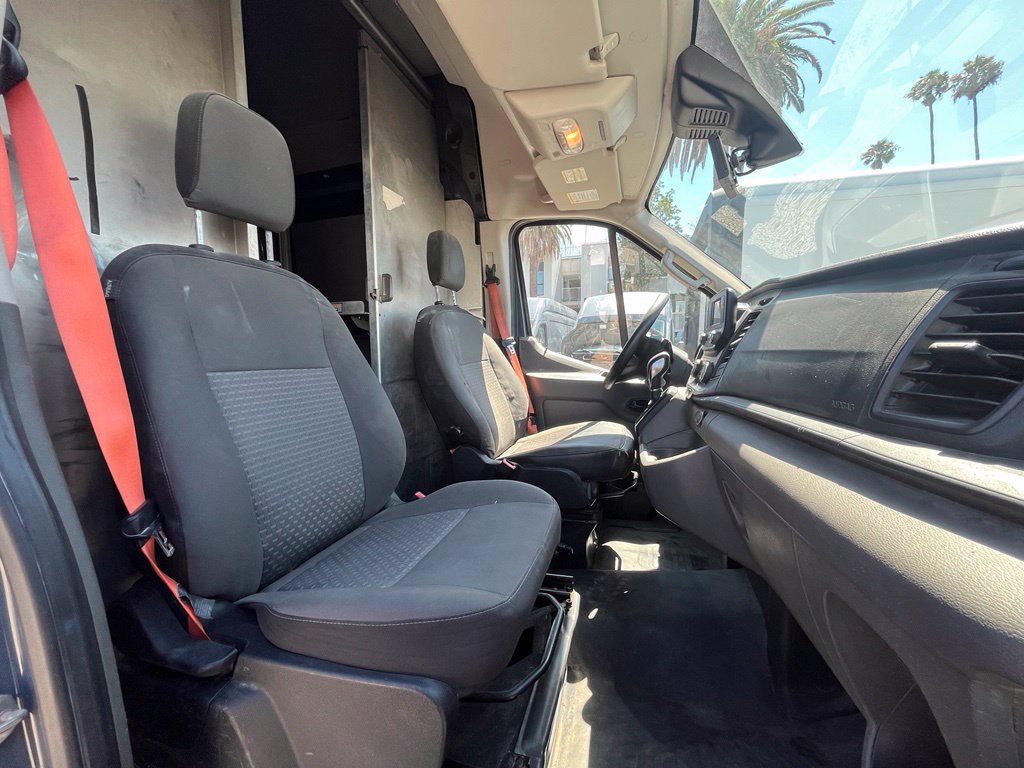 Used 2020 Ford Transit 250 148 High Roof Extended RWD image 16