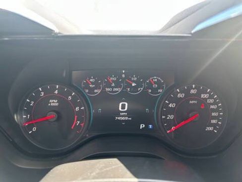 Used 2018 Chevrolet Camaro SS w/ Redline Edition RWD image 15