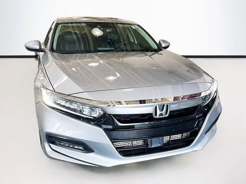 Used 2018 Honda Accord EX-L image 3
