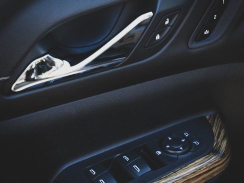 Used 2019 GMC Acadia Denali w/ Technology Package image 22