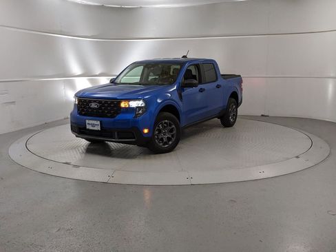 New 2026 Ford Maverick XLT image 6