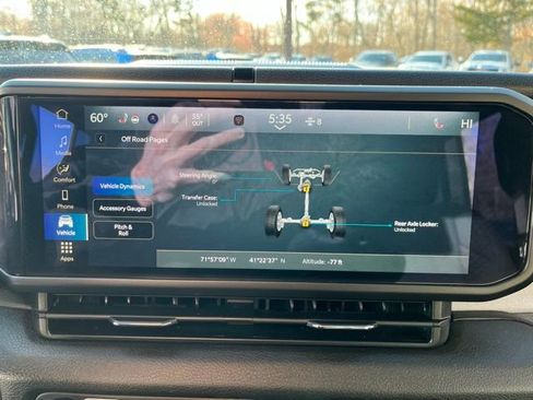 Used 2024 Jeep Wrangler Willys image 34