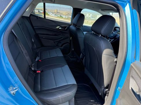 New 2026 Chevrolet Trax LT w/ LT Convenience Package image 15