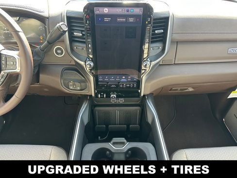 New 2026 RAM 3500 Laramie AWD/4WD image 13