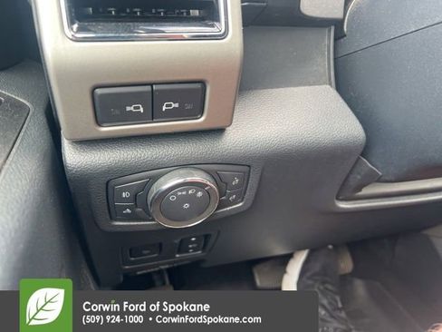 Used 2022 Ford F350 Lariat w/ Lariat Ultimate Package AWD/4WD image 20