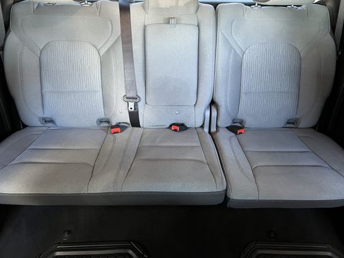 Used 2022 RAM 1500 Big Horn AWD/4WD image 14